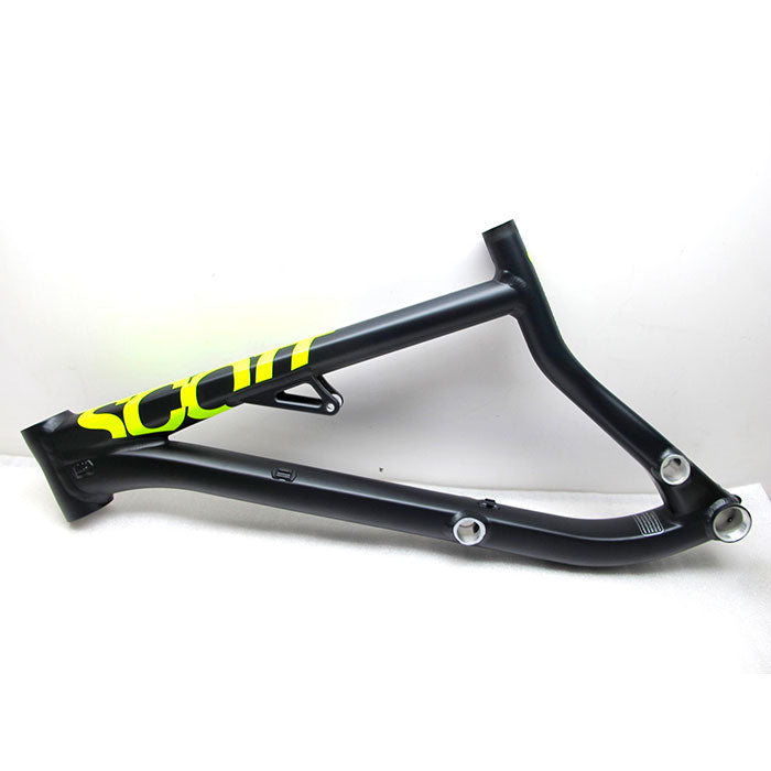 Front triangle Voltage FR 710 2015