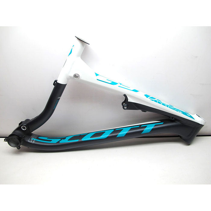 Front triangle Contessa Genius 710 2015