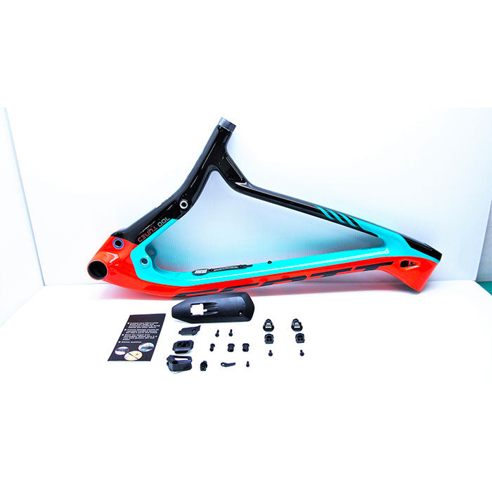 SCO Front triangle Genius 700 Tuned 18
